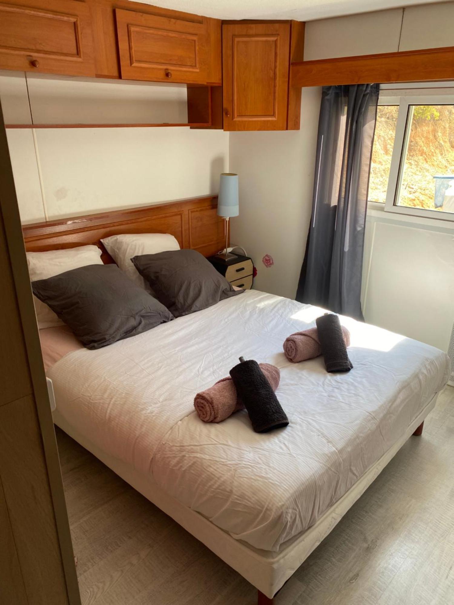 Bungalow Avec Piscine Privative Proche Aix En Provence La Barben Εξωτερικό φωτογραφία