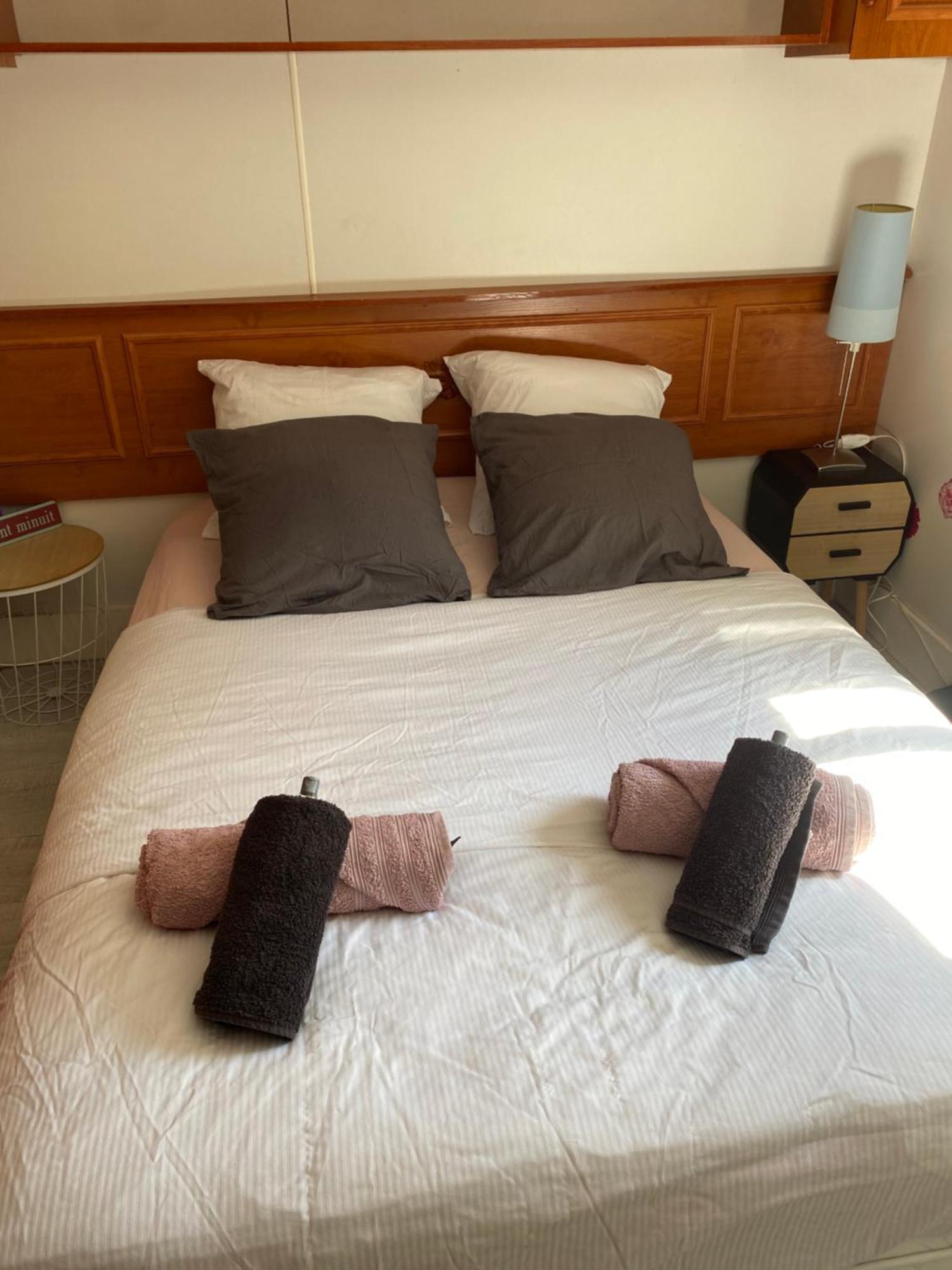 Bungalow Avec Piscine Privative Proche Aix En Provence La Barben Εξωτερικό φωτογραφία